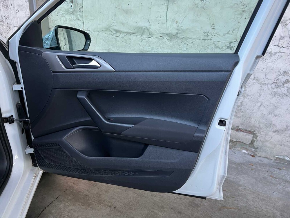 Volkswagen Polo 1.0 TSI Highline 95PS 2019, H-402-RP