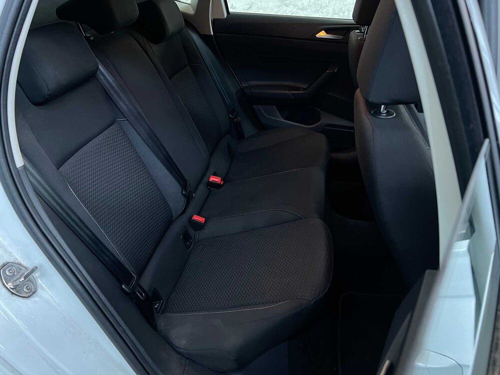 Volkswagen Polo 1.0 TSI Highline 95PS 2019, H-402-RP