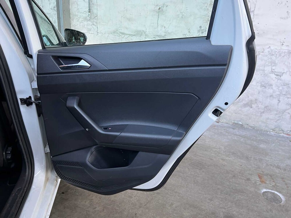 Volkswagen Polo 1.0 TSI Highline 95PS 2019, H-402-RP