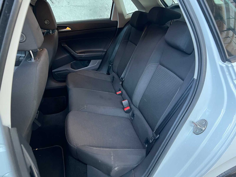 Volkswagen Polo 1.0 TSI Highline 95PS 2019, H-402-RP