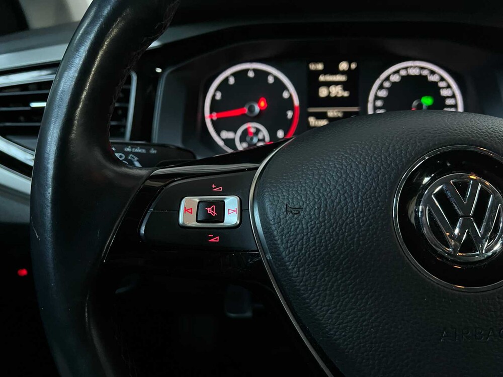 Volkswagen Polo 1.0 TSI Highline 95PS 2019, H-402-RP