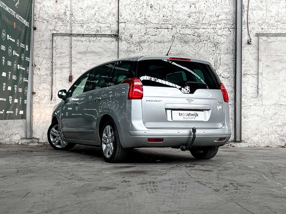 Peugeot 5008 1.6 THP GT 7p. 156PS 2010, 54-NNT-1
