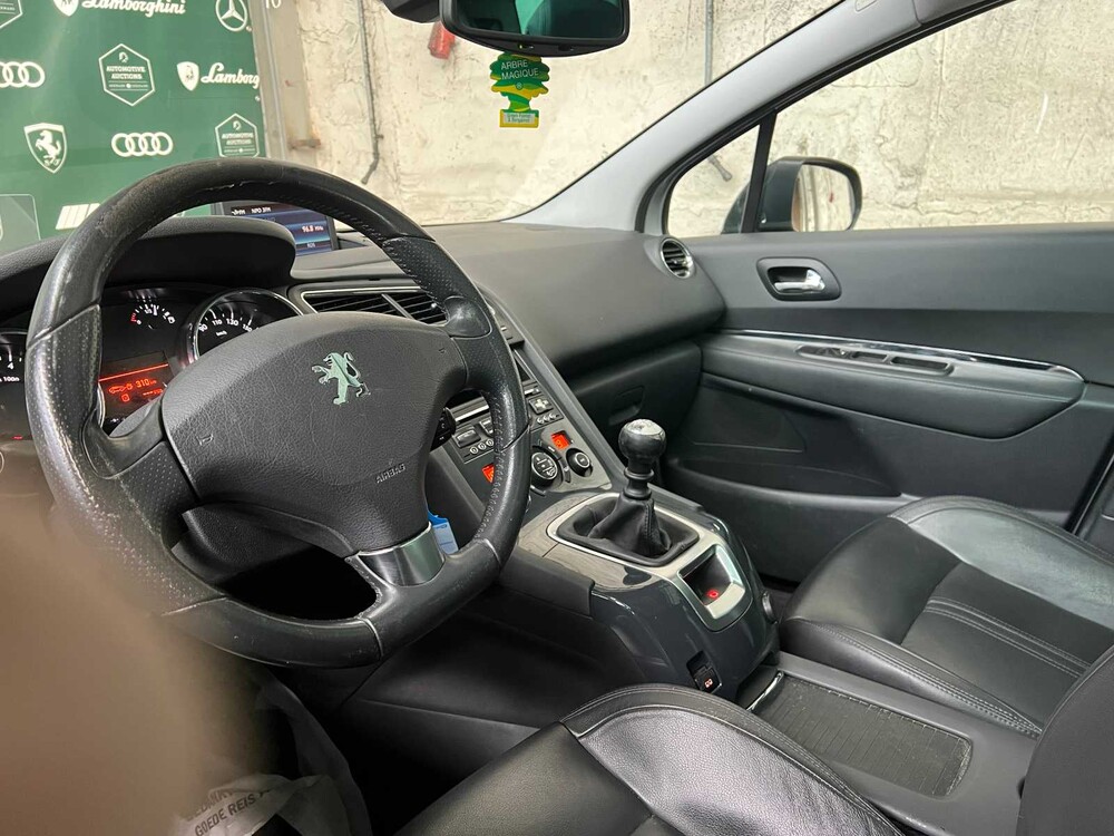 Peugeot 5008 1.6 THP GT 7p. 156PS 2010, 54-NNT-1