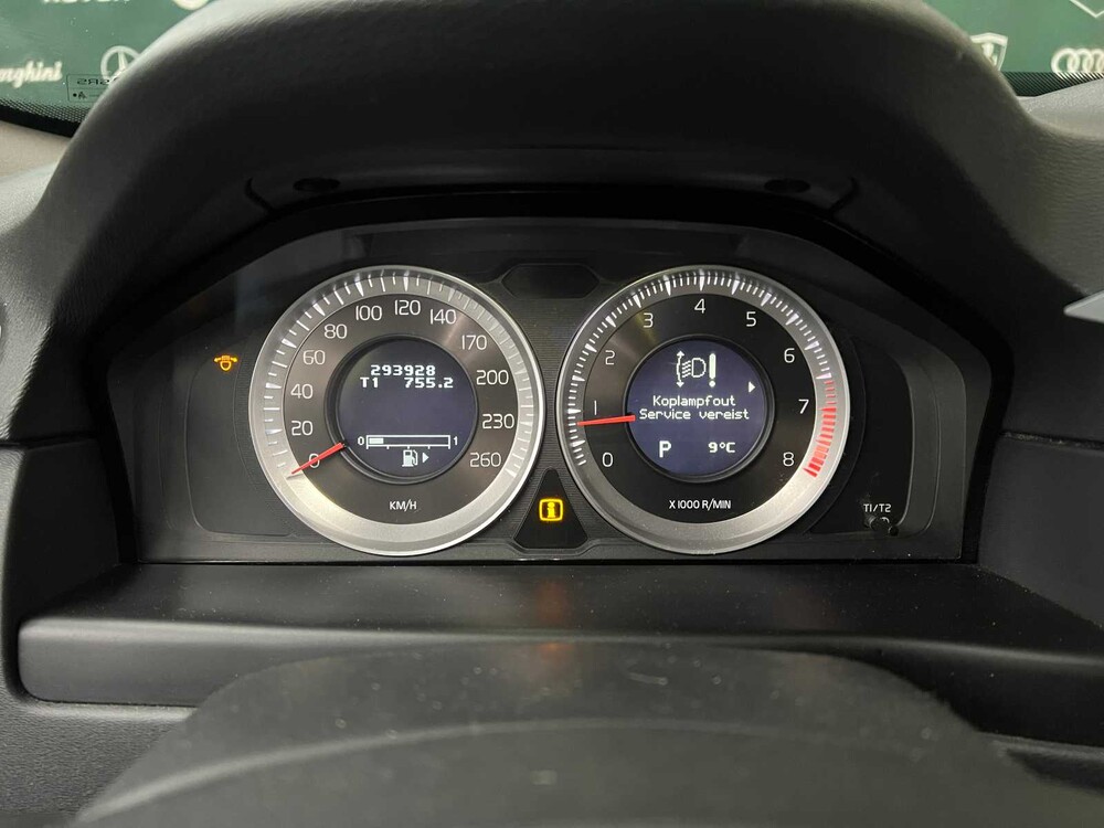 Volvo V70 1.6 T4F Summum 179PS 2012, HS-243-Z