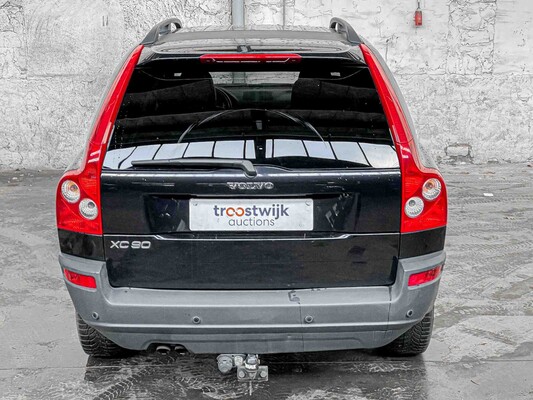 Volvo XC90 2.5 T Summum 209pk 2005, 10-PX-TH