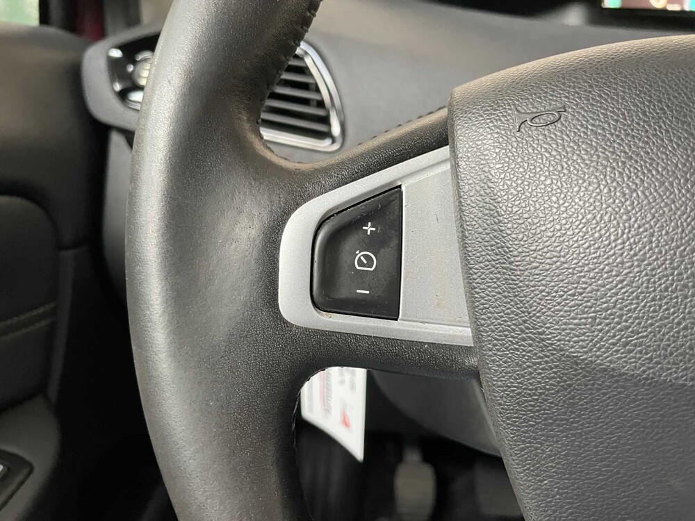 Renault Grand Scénic 1.4 TCe Collection 131PS 2013, TZ-809-F