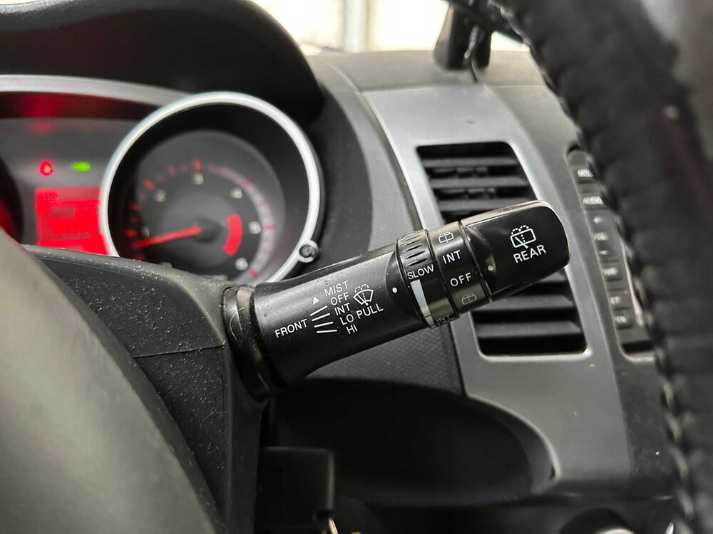 Citroen C-Crosser 2.2 HDiF Dynamique 156PS 2008, 13-VNT-8