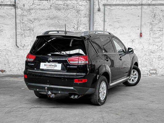 Citroen C-Crosser 2.2 HDiF Dynamique 156pk 2008, 13-VNT-8