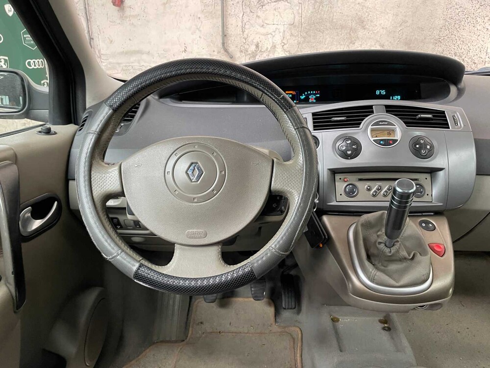 Renault Scénic 1.6-16V Priv.Luxe 113PS 2004, 97-NTG-1