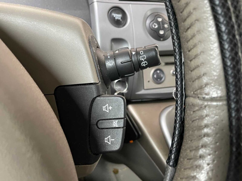 Renault Scénic 1.6-16V Priv.Luxe 113PS 2004, 97-NTG-1