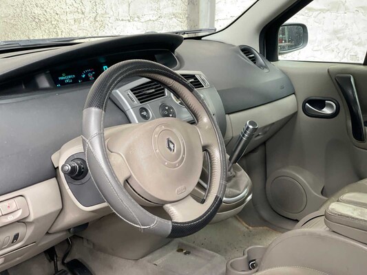 Renault Scénic 1.6-16V Priv.Luxe 113pk 2004, 97-NTG-1