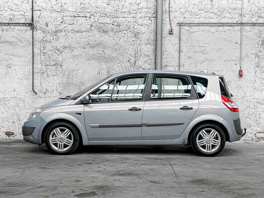 Renault Scénic 1.6-16V Priv.Luxe 113pk 2004, 97-NTG-1