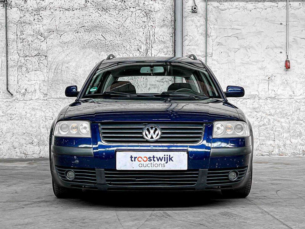 Volkswagen Passat Variant 2.3 V5 Trendline 170PS 2001, 89-GT-DH
