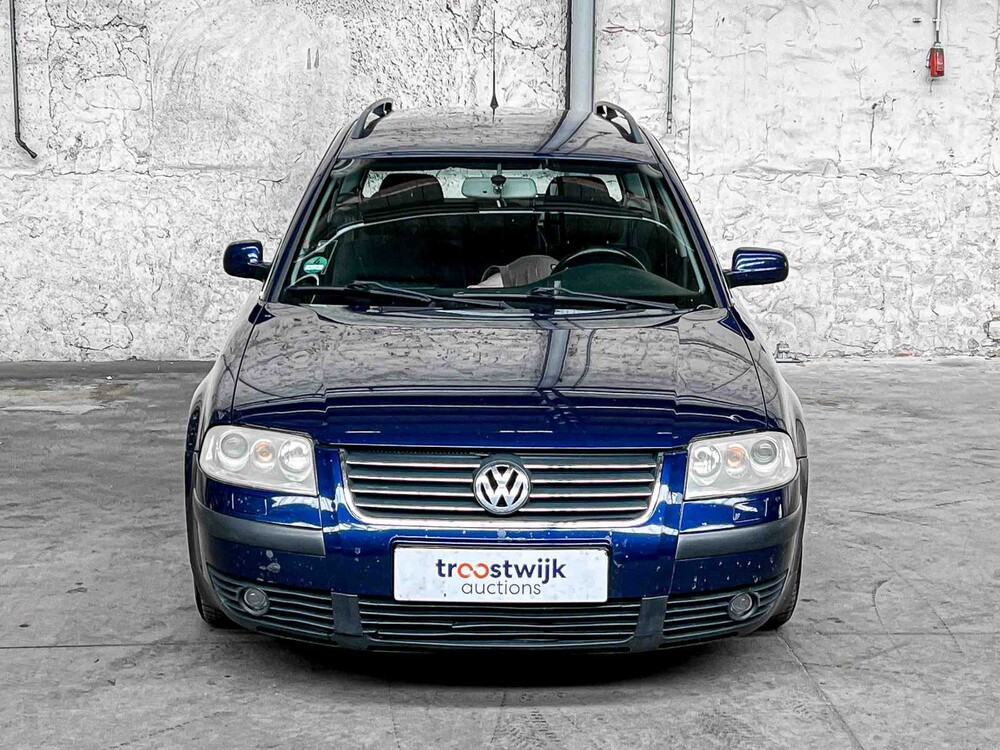 Volkswagen Passat Variant 2.3 V5 Trendline 170PS 2001, 89-GT-DH