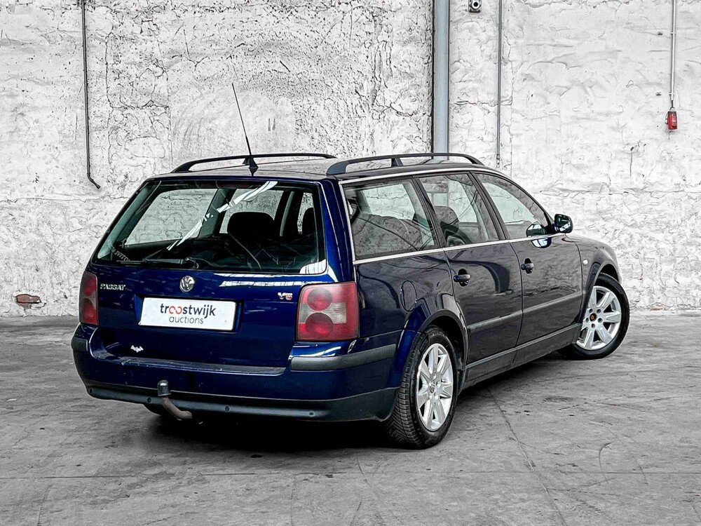 Volkswagen Passat Variant 2.3 V5 Trendline 170PS 2001, 89-GT-DH