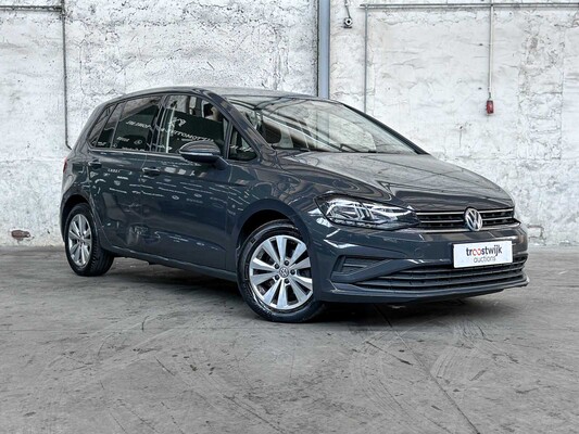 Volkswagen Golf Sportsvan 1.0 TSI Highline 110pk 2018, N-155-RT