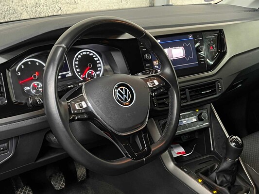 Volkswagen Polo 1.0 TSI Comf.l. Bus. 95pk 2021, L-610-PG