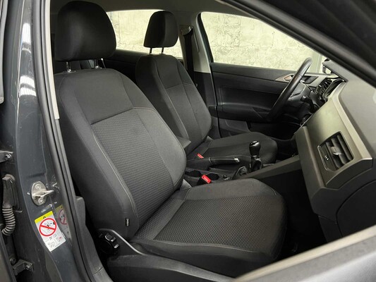 Volkswagen Polo 1.0 TSI Comf.l. Bus. 95pk 2021, L-610-PG