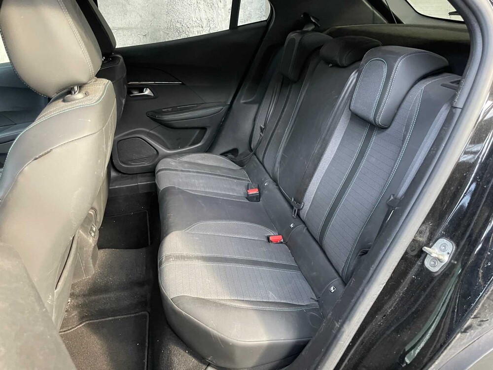 Peugeot 2008 1.2 PT B.L. Allure 131PS 2021, N-897-GX