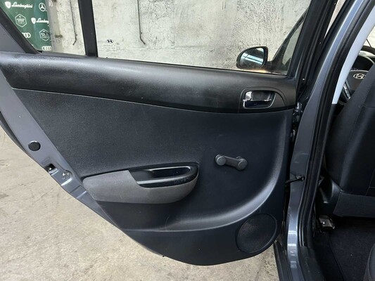Hyundai i20 1.2 Blue Drive 86pk 2014, 6-XDH-88