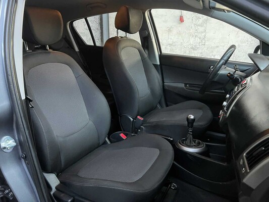 Hyundai i20 1.2 Blue Drive 86pk 2014, 6-XDH-88