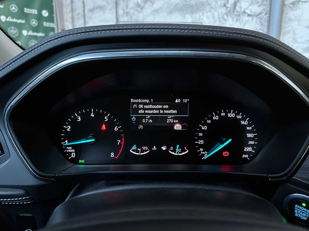 Ford Focus Kombi 1.0 EcoB. Vignale 125PS 2019, ZL-504-K