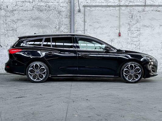Ford Focus Wagon 1.0 EcoB. Vignale 125pk 2019, ZL-504-K