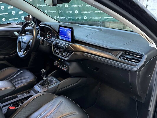 Ford Focus Wagon 1.0 EcoB. Vignale 125pk 2019, ZL-504-K