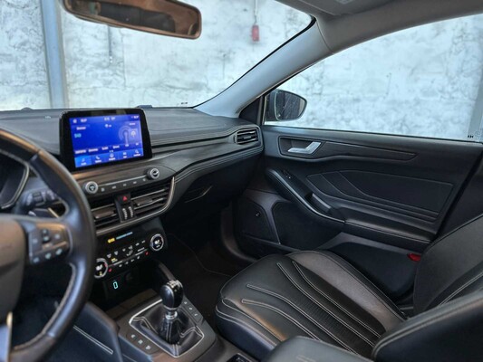 Ford Focus Wagon 1.0 EcoB. Vignale 125pk 2019, ZL-504-K