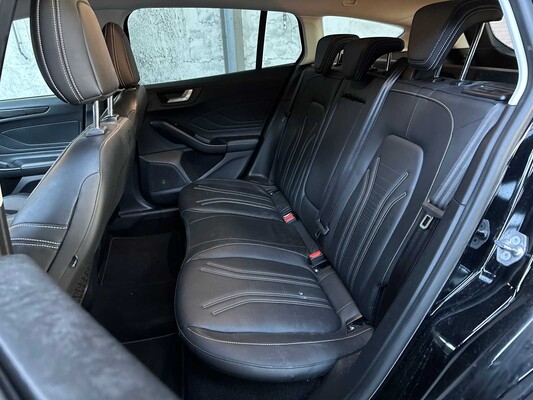 Ford Focus Wagon 1.0 EcoB. Vignale 125pk 2019, ZL-504-K