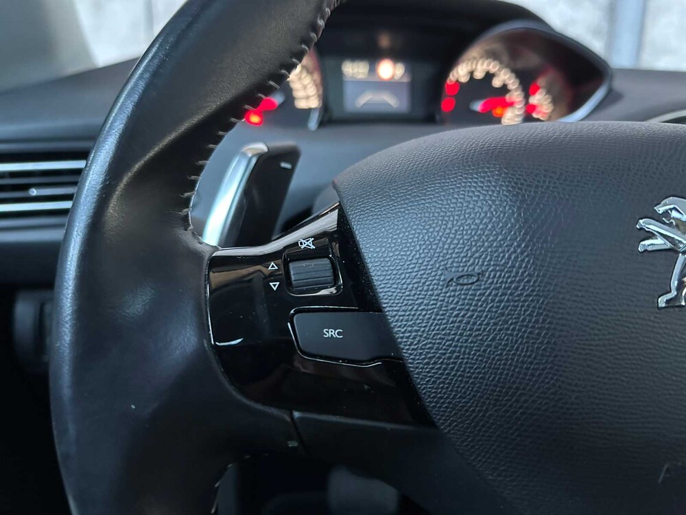 Peugeot 308 1.5 BlueHDi BL. Prä. 131PS 2019, XR-337-V