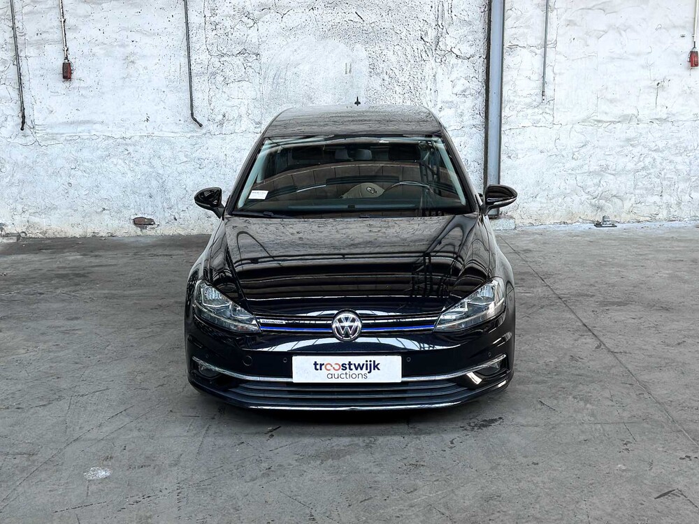 Volkswagen Golf 1.5 TSI CL Bns 131PS 2020, G-769-ZZ