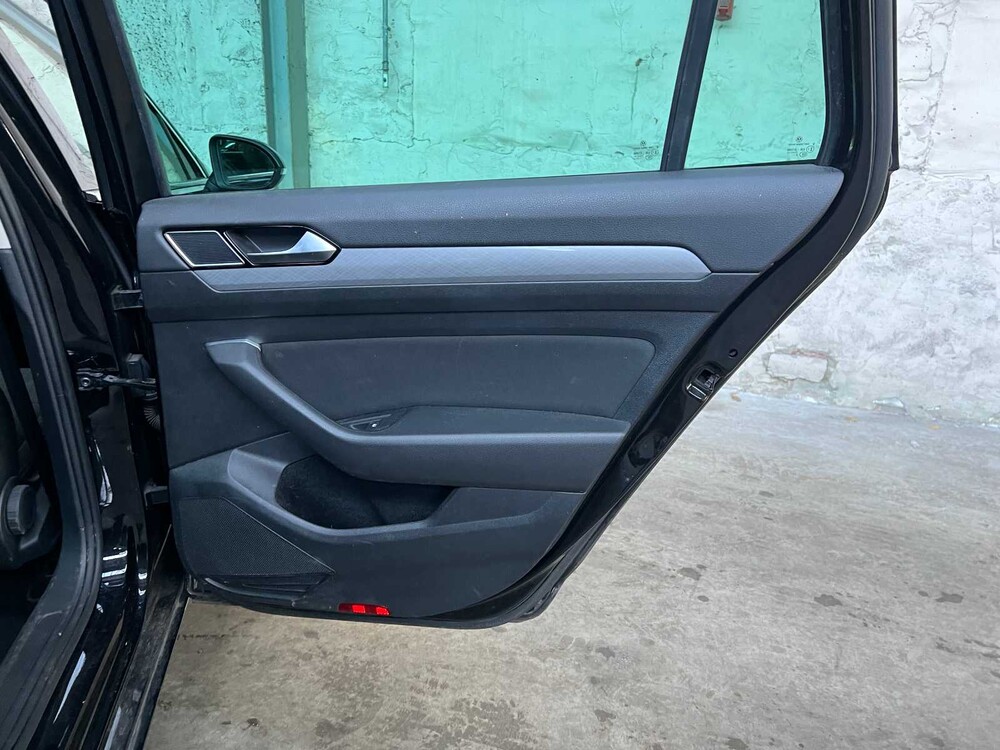 Volkswagen Passat Variant 1.5 TSI Comfort Bns. 150PS 2020, H-224-JR