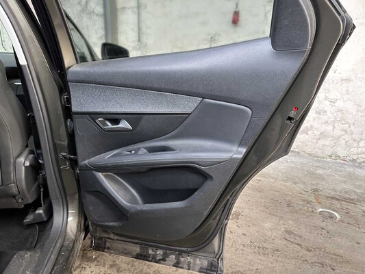 Peugeot 3008 1.2 PureT. BL Prem 131pk 2020, H-391-JS