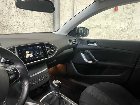 Peugeot 308 SW 1.2 PureT.Blue L. Al 131pk 2021, K-568-HK