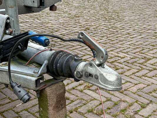 Autoambulance auto Trailer hapert B2700, WX-46-XJ