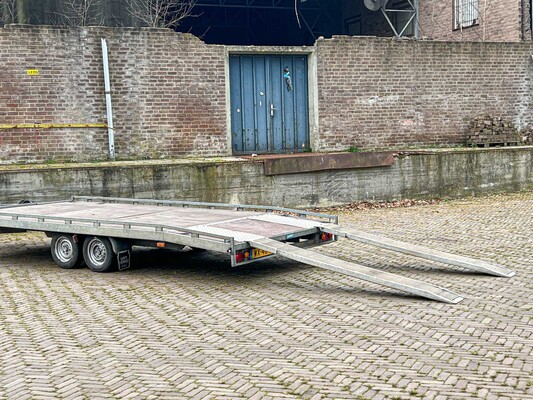Autoambulance auto Trailer hapert B2700, WX-46-XJ