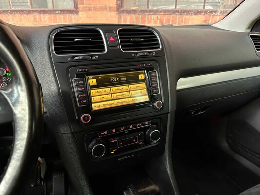 Volkswagen Golf 1.4 TSI Highline 160pk 2010, 68-LFP-8