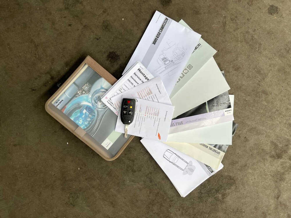 Volvo XC90 4.4 V8 Executive 315PS 2006, 57-JTH-5