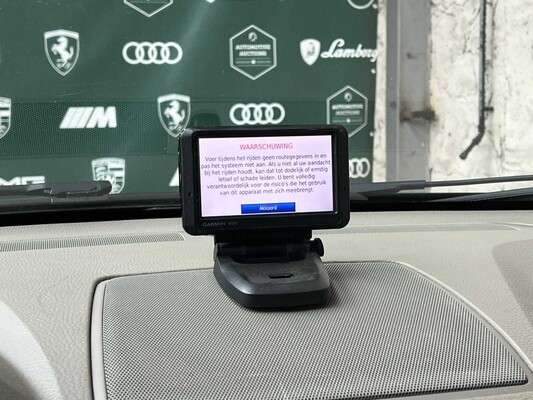 Volvo XC90 4.4 V8 Executive 315pk 2006, 57-JTH-5