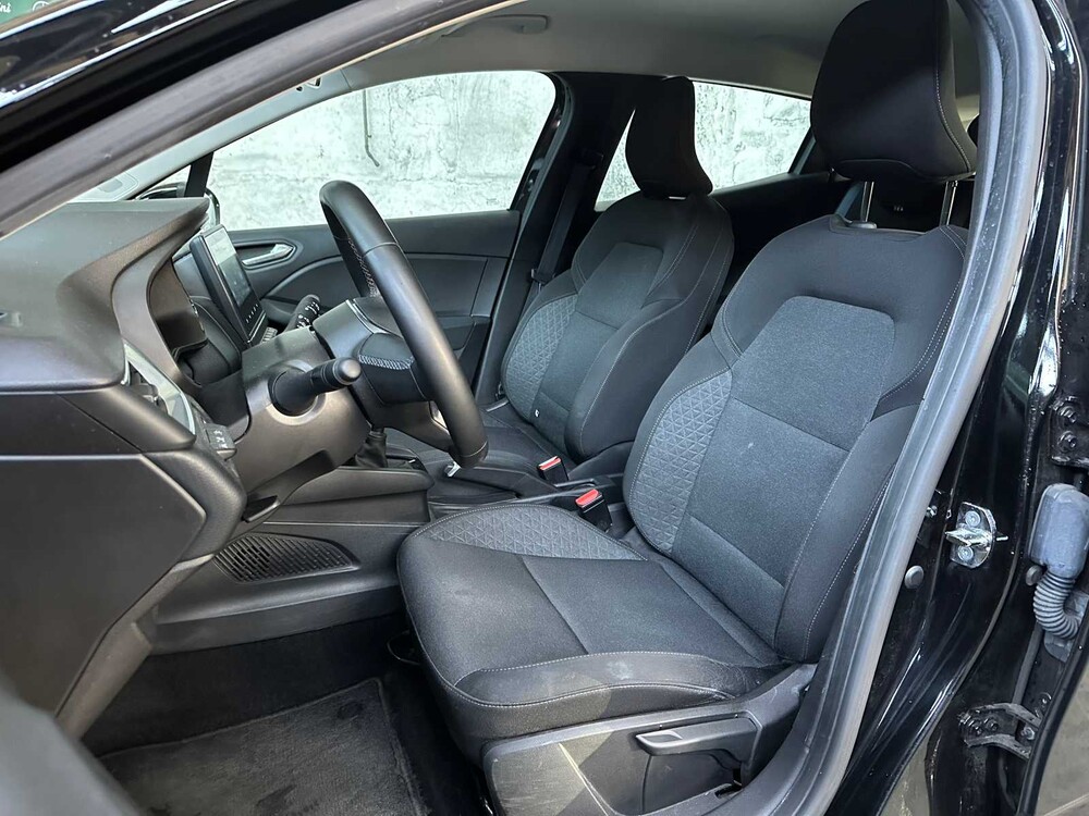 Renault Clio 1.0 TCe Business 91PS 2022, N-633-TV