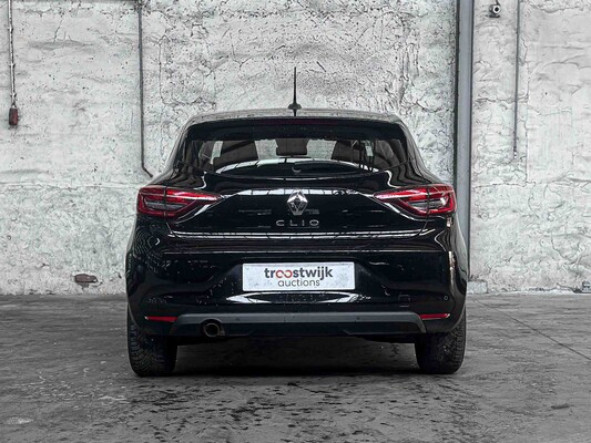 Renault Clio 1.0 TCe Business 91pk 2022, N-633-TV