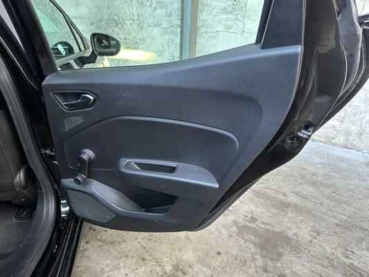 Renault Clio 1.0 TCe Business 91pk 2022, N-633-TV