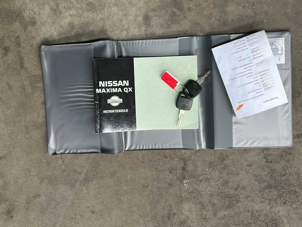 Nissan Maxima QX 2.0 V6 SE 140hp 1996, NL-ZN-98