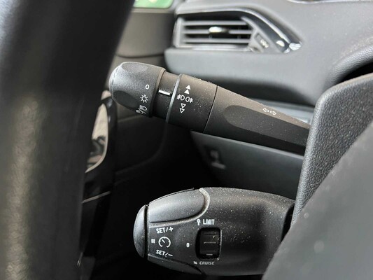 Peugeot 208 1.2 VTi Blue Lease 82pk 2012, 29-XTP-8