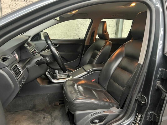 Volvo V70 1.6 T4F Summum 179pk 2012, HS-243-Z