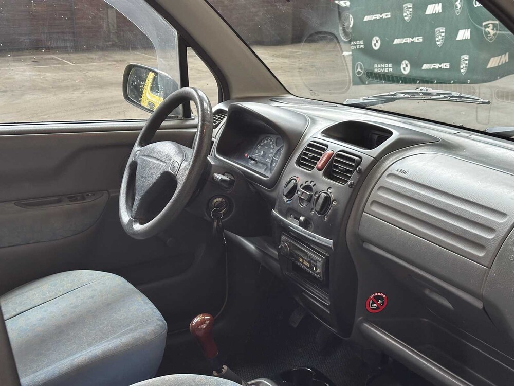 Suzuki Kombi R 1.3 GL 76PS 2001, 75-GS-JN