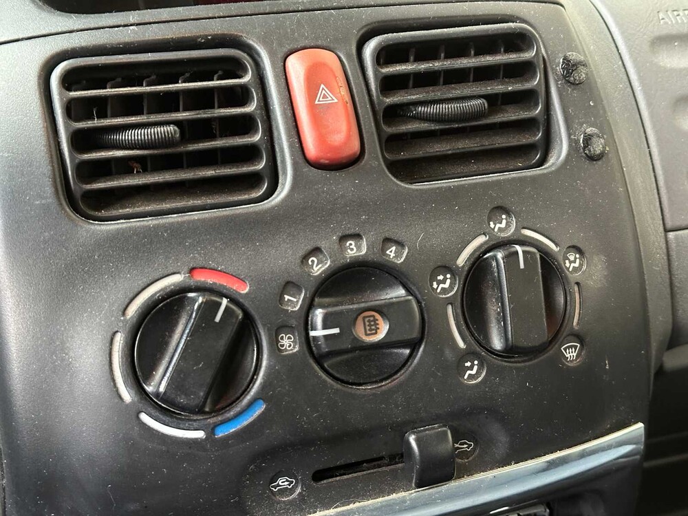 Suzuki Kombi R 1.3 GL 76PS 2001, 75-GS-JN