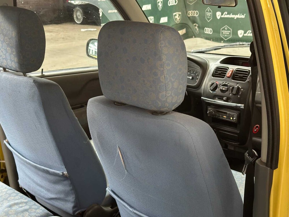 Suzuki Kombi R 1.3 GL 76PS 2001, 75-GS-JN