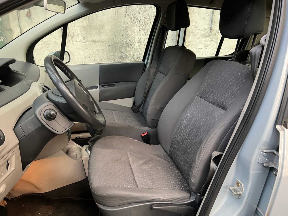 Renault Modus 1.4-16V 98PS 2005, 51-RB-DV